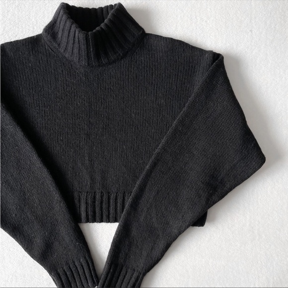 Wilfred Harper Sweater - Picture 7 of 10